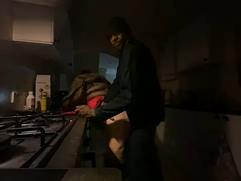 CuzzyB69 online show from January 2025 10:51:01 PM