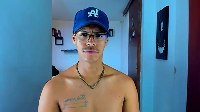 Snapshot of _John_Boy_ chatting on February 2025 10:03:02 PM John Boy online show from February 2025 10:03:02 PM