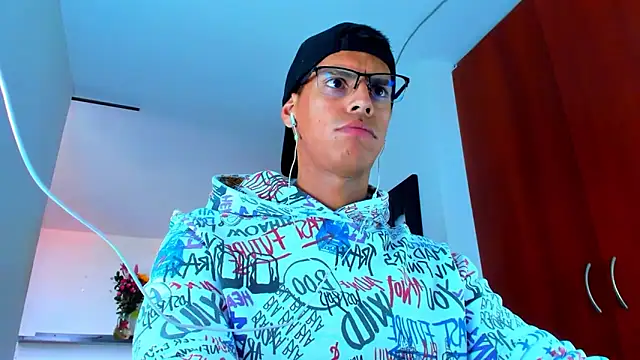 Snapshot of _John_Boy_ chatting on March 2025 09:15:02 PM John Boy online show from March 2025 09:15:02 PM