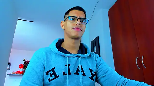 Snapshot of _John_Boy_ chatting on March 2025 04:11:02 PM John Boy online show from March 2025 04:11:02 PM