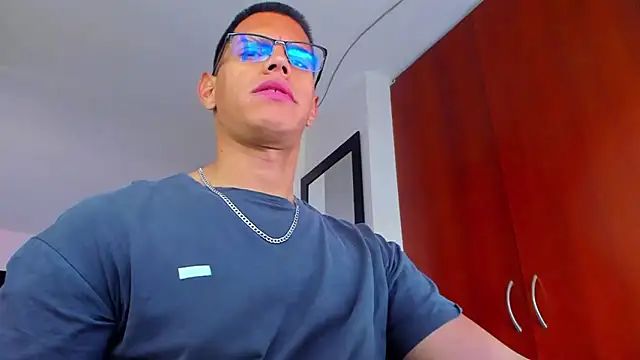 Snapshot of _John_Boy_ chatting on September 2025 07:02:02 PM John Boy online show from September 2025 07:02:02 PM