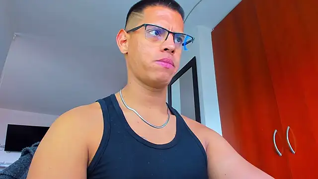 Snapshot of _John_Boy_ chatting on November 2025 07:13:01 PM John Boy online show from November 2025 07:13:01 PM