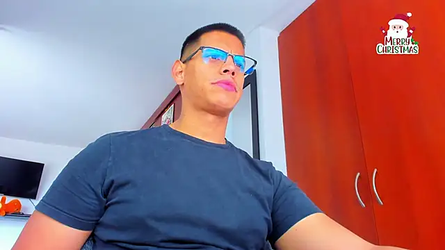 Snapshot of _John_Boy_ chatting on December 2025 03:42:01 PM John Boy online show from December 2025 03:42:01 PM