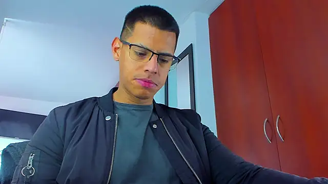 Snapshot of _John_Boy_ chatting on January 2026 01:13:01 PM John Boy online show from January 2026 01:13:01 PM