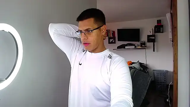  John Boy  online show from April 2026 07:32:01 PM