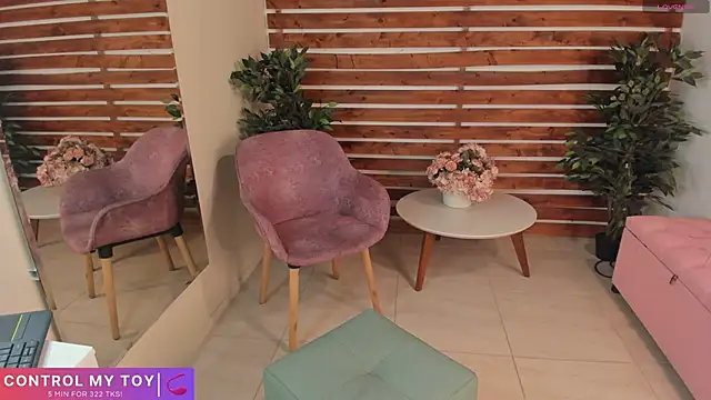  MeganRain online show from January 2025 05:43:01 AM