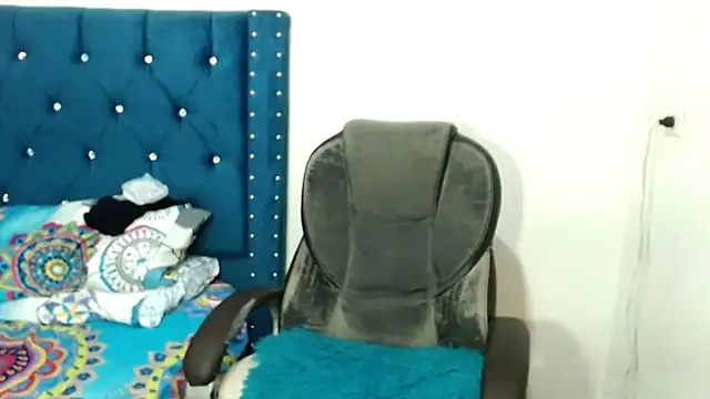 valeriaxxx11 online show from November 2025 07:13:01 PM