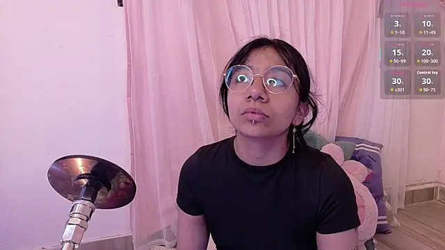 Nami usagi online show from June 2026 05:11:02 PM