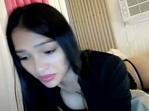 Snapshot of _caroline69 chatting on February 2025 03:47:02 AM caroline69 online show from February 2025 03:47:02 AM