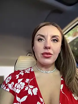 Snapshot of Kalli_Fornia chatting on September 2025 08:36:02 AM Kalli Fornia online show from September 2025 08:36:02 AM