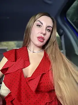 Snapshot of Kalli_Fornia chatting on October 2025 08:35:02 AM Kalli Fornia online show from October 2025 08:35:02 AM