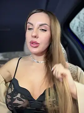 Snapshot of Kalli_Fornia chatting on November 2025 09:07:02 AM Kalli Fornia online show from November 2025 09:07:02 AM