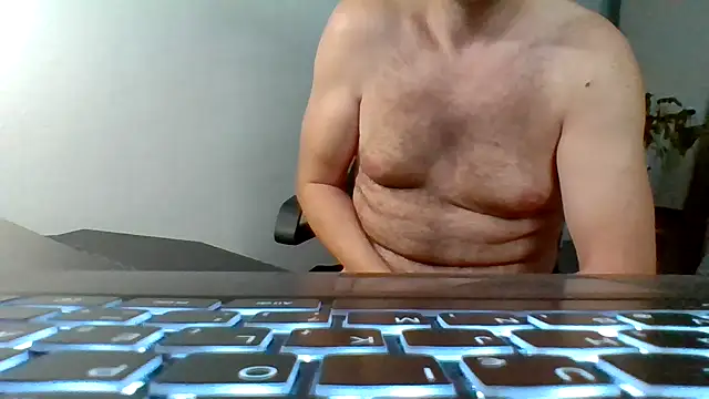 Snapshot of Horney_boy86 chatting on September 2025 10:20:01 PM Horney boy86 online show from September 2025 10:20:01 PM