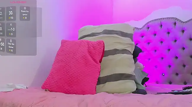 Snapshot of saammii_ chatting on February 2025 11:11:02 PM saammii online show from February 2025 11:11:02 PM