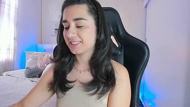 annadu011 online show from March 2025 02:11:02 PM