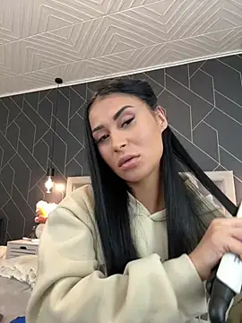 EmyLaveau online show from February 2025 06:03:01 AM