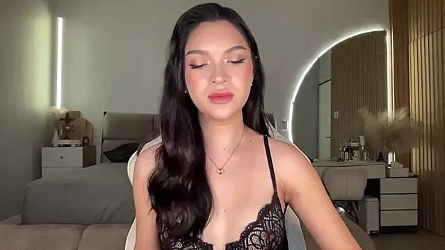 Rogueblaze online show from October 2025 12:02:02 PM