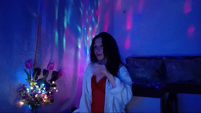 Snapshot of ElysaSun chatting on February 2025 01:10:01 AM ElysaSun online show from February 2025 01:10:01 AM