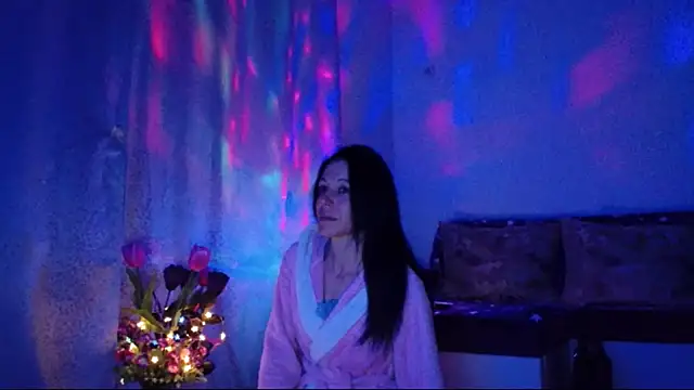 Snapshot of ElysaSun chatting on February 2025 09:57:01 PM ElysaSun online show from February 2025 09:57:01 PM