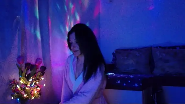 Snapshot of ElysaSun chatting on March 2025 09:57:01 PM ElysaSun online show from March 2025 09:57:01 PM