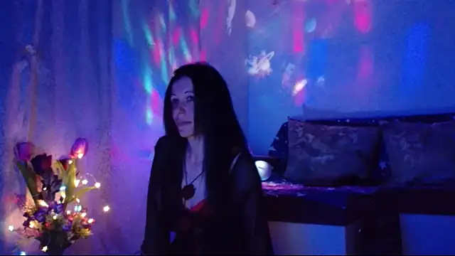 Snapshot of ElysaSun chatting on March 2025 09:42:02 PM ElysaSun online show from March 2025 09:42:02 PM