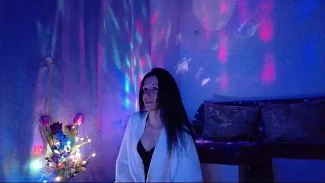 Snapshot of ElysaSun chatting on March 2025 12:47:02 AM ElysaSun online show from March 2025 12:47:02 AM