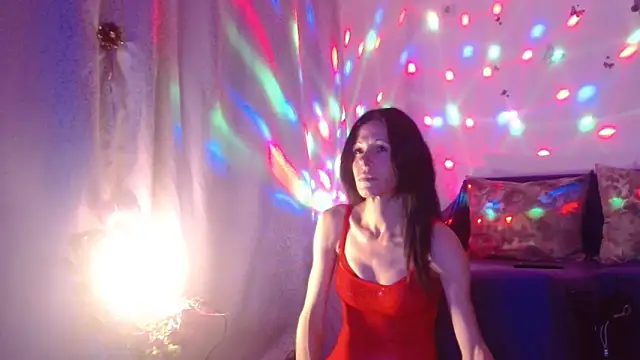 Snapshot of ElysaSun chatting on October 2025 05:24:01 PM ElysaSun online show from October 2025 05:24:01 PM