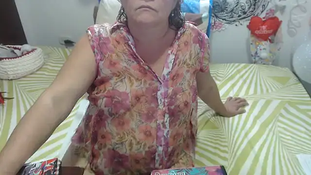 selenax2023 online show from February 2025 01:09:02 AM