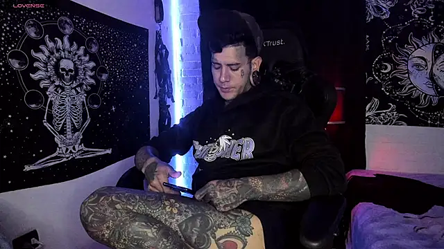 josh  ackerman online show from March 2025 02:52:01 AM