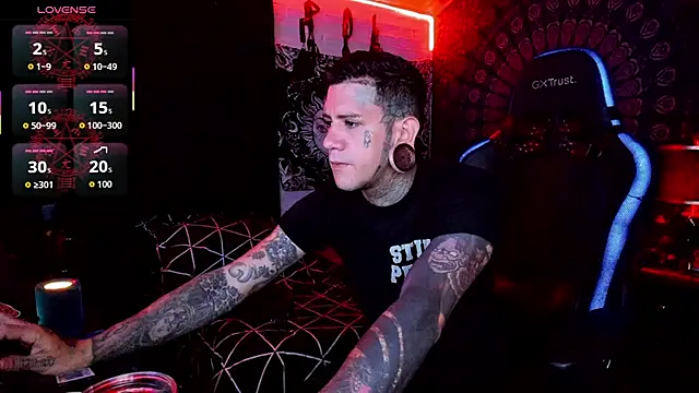 josh  ackerman online show from September 2025 09:09:01 PM