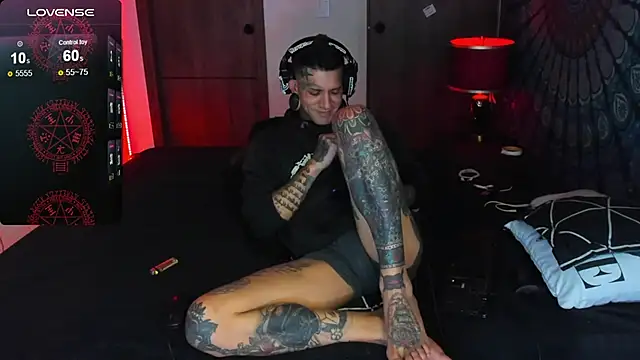 josh  ackerman online show from December 2025 06:08:02 AM