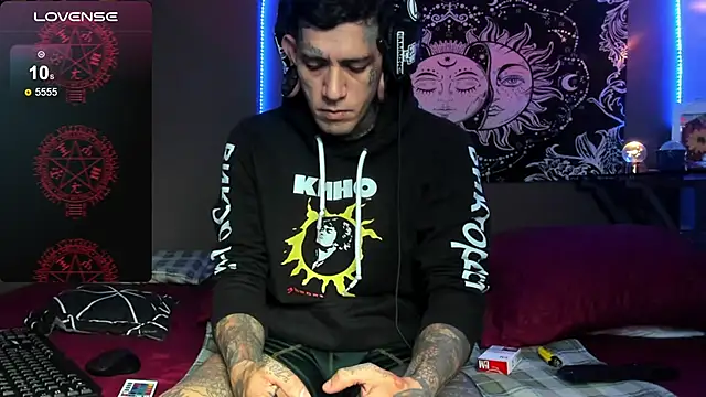 Snapshot of josh__ackerman chatting on April 2026 03:28:01 AM josh ackerman online show from April 2026 03:28:01 AM