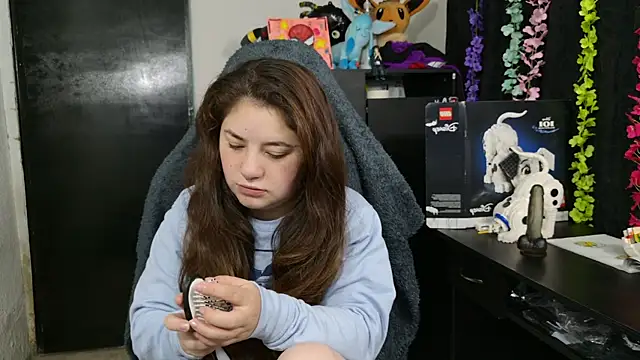 ann bronw online show from December 2025 11:59:01 AM