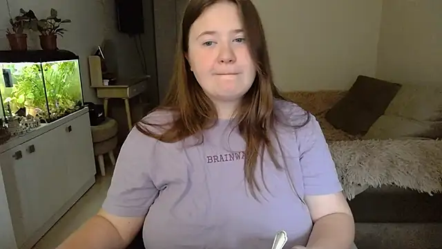 remirann  online show from December 2024 12:27:02 PM