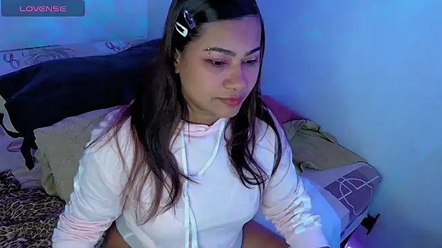 Snapshot of kiarybell__ chatting on October 2025 04:53:01 AM kiarybell   online show from October 2025 04:53:01 AM