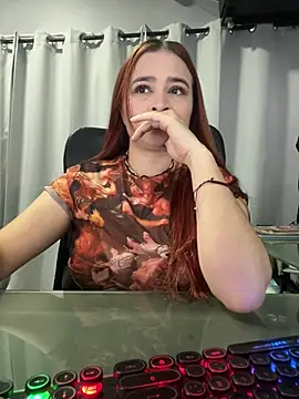 Snapshot of Marie_Castelzc chatting on February 2025 01:08:02 PM Marie Castelzc online show from February 2025 01:08:02 PM