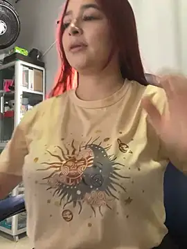 Snapshot of Marie_Castelzc chatting on February 2025 07:38:02 PM Marie Castelzc online show from February 2025 07:38:02 PM