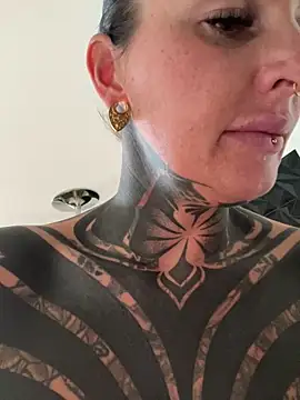 InkedBiitch online show from October 2025 02:12:01 PM