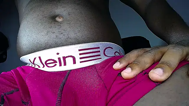 Snapshot of MAXJONES_2 chatting on March 2026 07:13:02 PM MAXJONES 2 online show from March 2026 07:13:02 PM