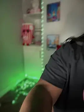 NikkiNoelanii online show from February 2025 04:17:02 AM