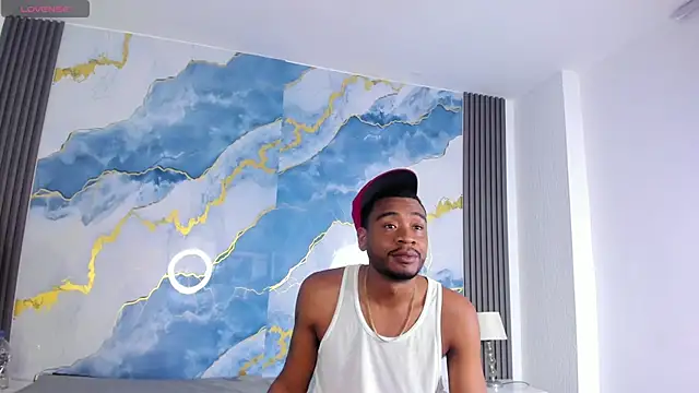 Kylieandjhonny online show from December 2025 04:29:02 AM