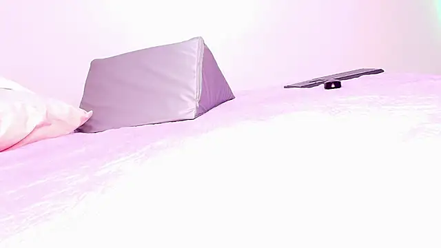  ebony-queen  online show from November 2025 12:04:01 PM