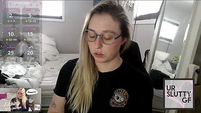 ursluttygf online show from December 2024 08:40:02 PM