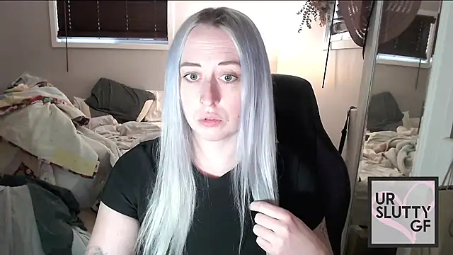 ursluttygf online show from November 2025 10:07:02 PM