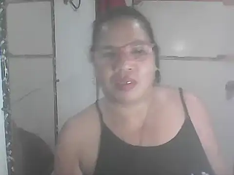 hotwet mama4uxx online show from February 2025 04:56:02 PM