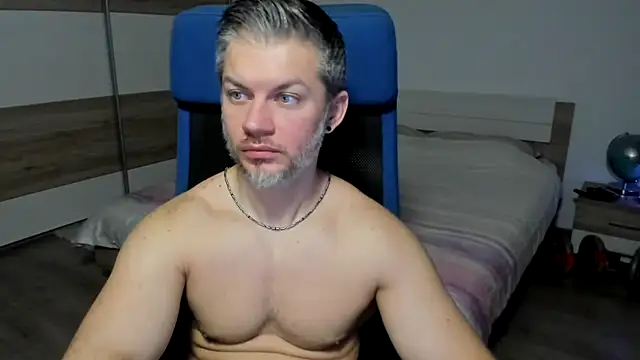 RobbyShawz online show from February 2025 10:30:01 AM