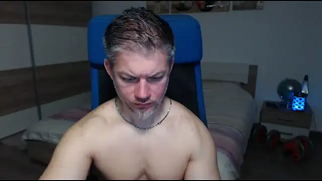 RobbyShawz online show from March 2025 05:41:02 AM