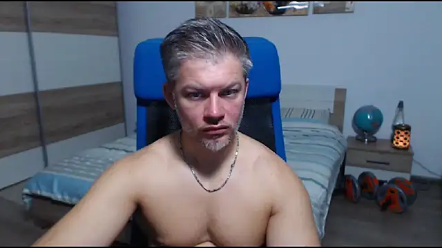 RobbyShawz online show from September 2025 06:13:01 AM