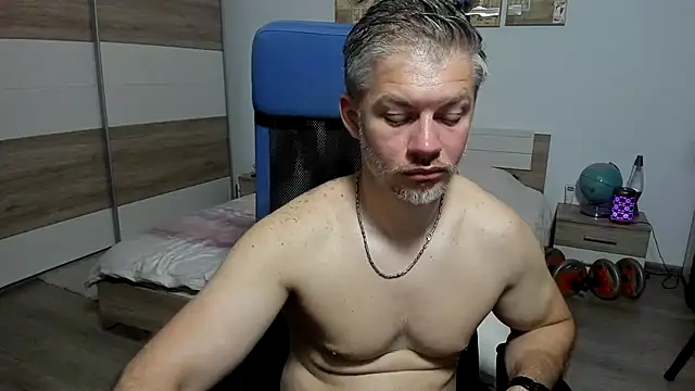 Snapshot of RobbyShawz chatting on June 2026 06:52:02 AM RobbyShawz online show from June 2026 06:52:02 AM