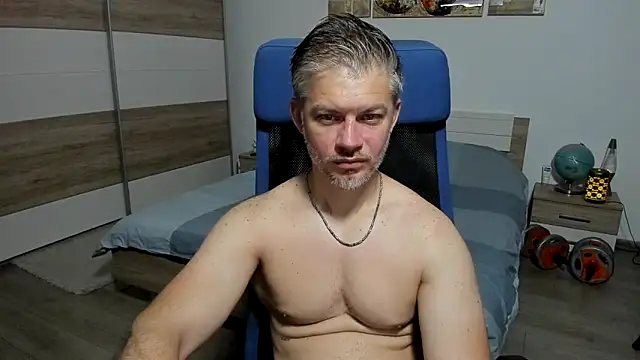Snapshot of RobbyShawz chatting on June 2026 03:48:02 AM RobbyShawz online show from June 2026 03:48:02 AM